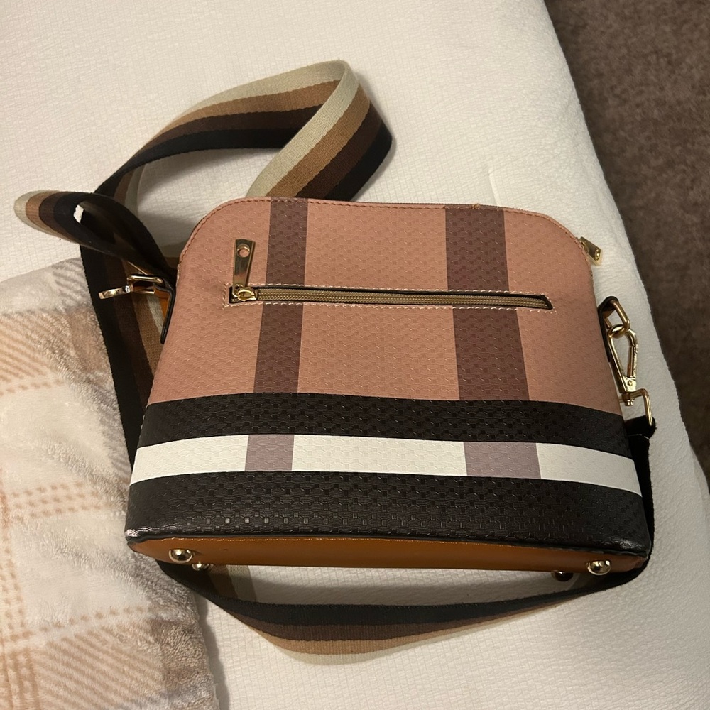 Basic Purse - image 2